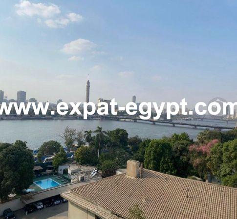 بنتهاوس مذهل يطل على النيل للإيجار في جاردن سيتي ، القاهرة ، مصر