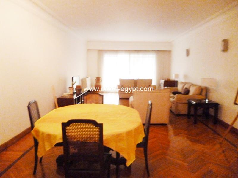 Cosy apartment for rent in Zamalek.